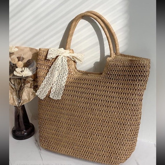 Straw bag with bow - Picture 6 of 7